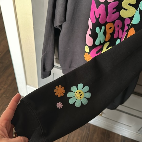 Krista Horton hot mess express hoodie 2xl - Picture 2 of 3